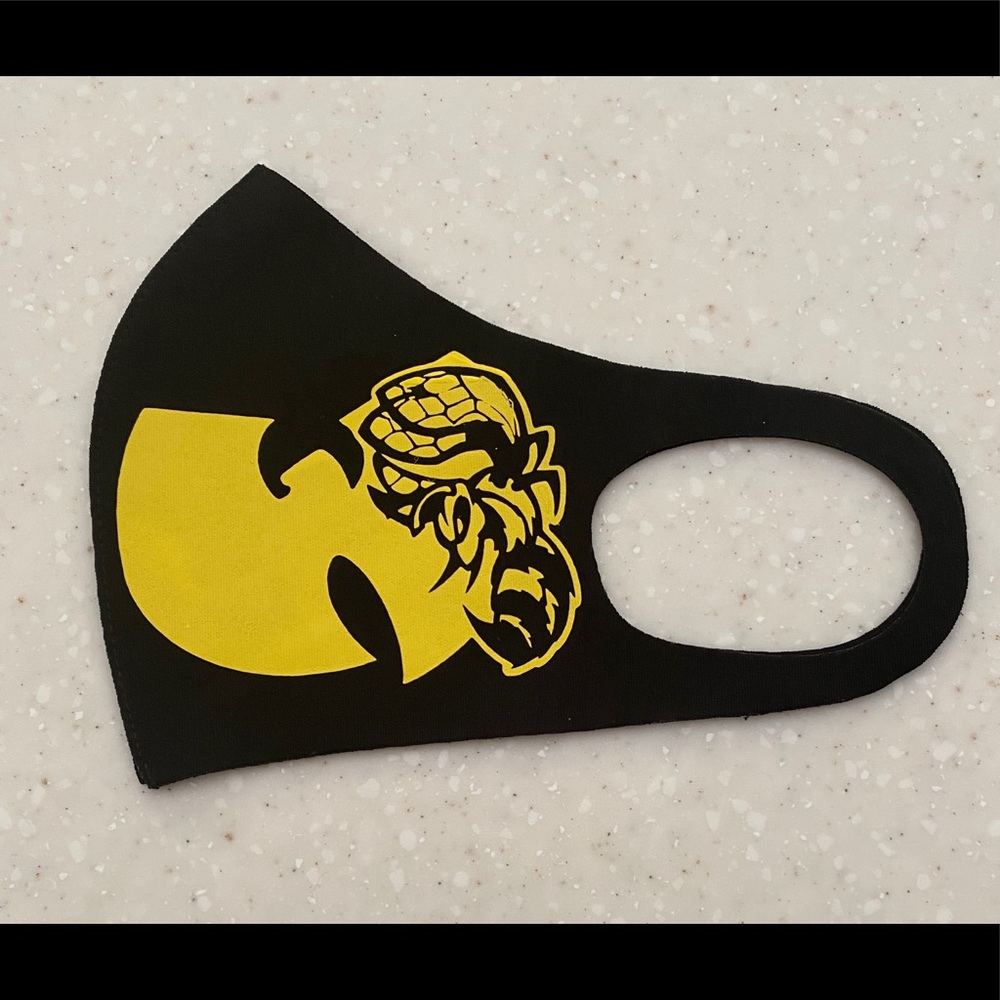 Brand new “WU- TANG” mask.